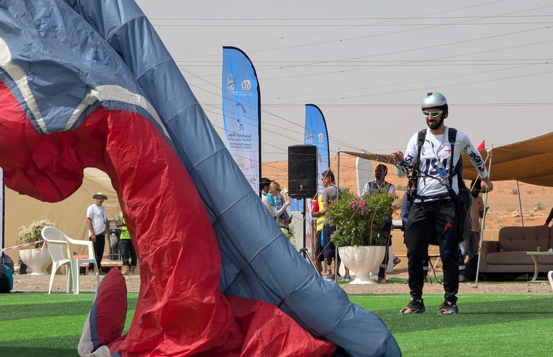 Merab Gumberidze Participates in an International Paragliding Championship in Sharjah